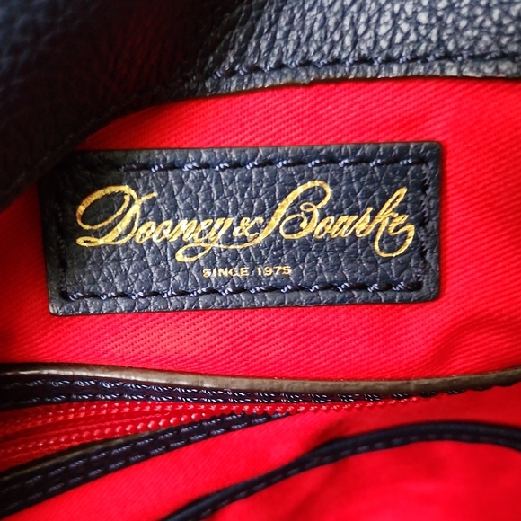 Large Dooney & Bourke Navy Blue Leather Shoulder Bag - Picture 6 of 16